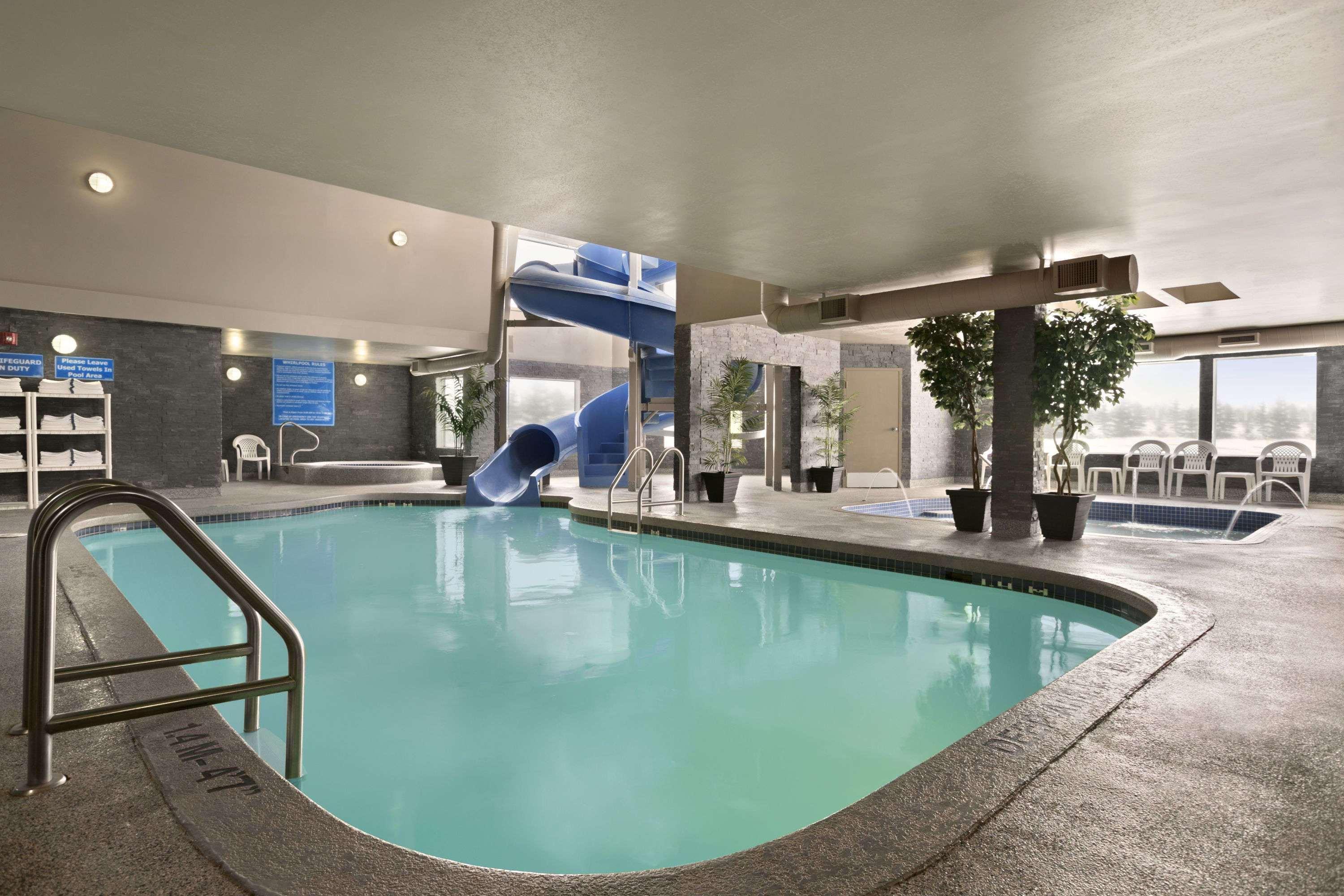Days Inn By Wyndham Regina Buitenkant foto